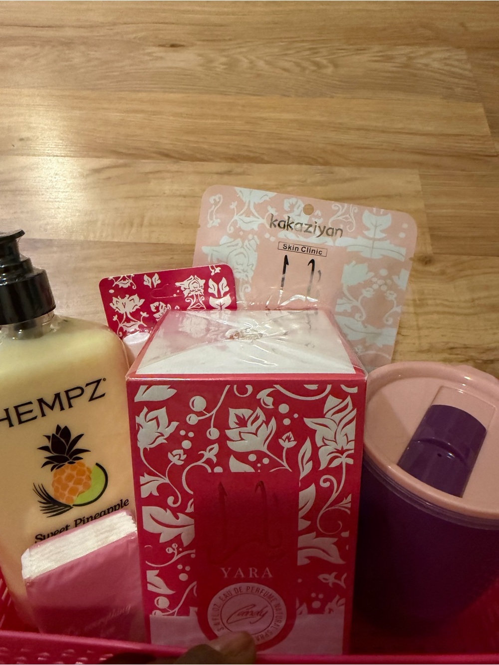 Hempz Sweet Pineapple honey melon and Lattafa bundle